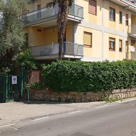 And Center Apartment *